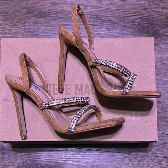 Steve Madden Shoes - Steve Madden Tan Rhinestone Heels